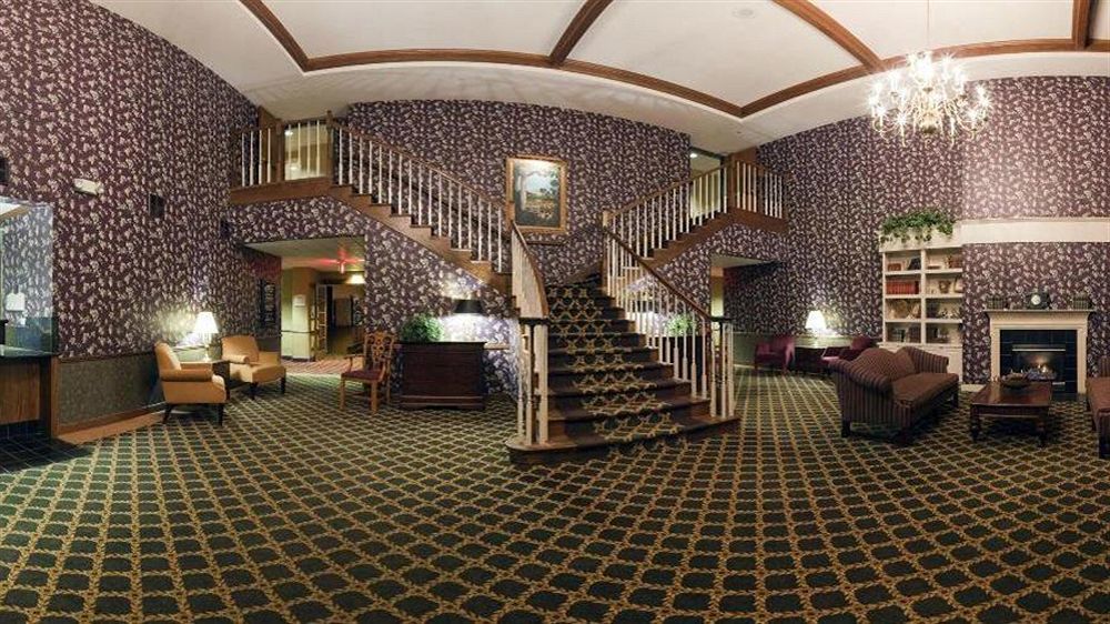 Holiday Inn Express Hotel & Suites Oshkosh - State Route 41 By Ihg Bagian luar foto